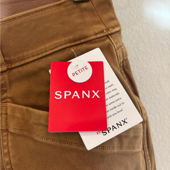 Spanx Stretch Twill Straight Leg Pant NWT Size Medium - Picture 3 of 7